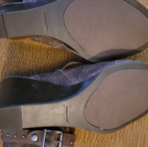 SUGAR strappy wedge 8.5 - Picture 4 of 4